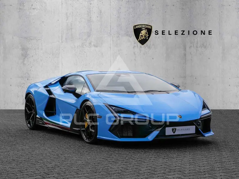 2024 Lamborghini Revuelto