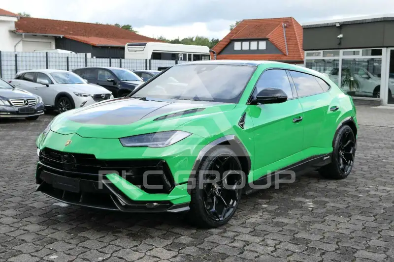 2024 Lamborghini Urus