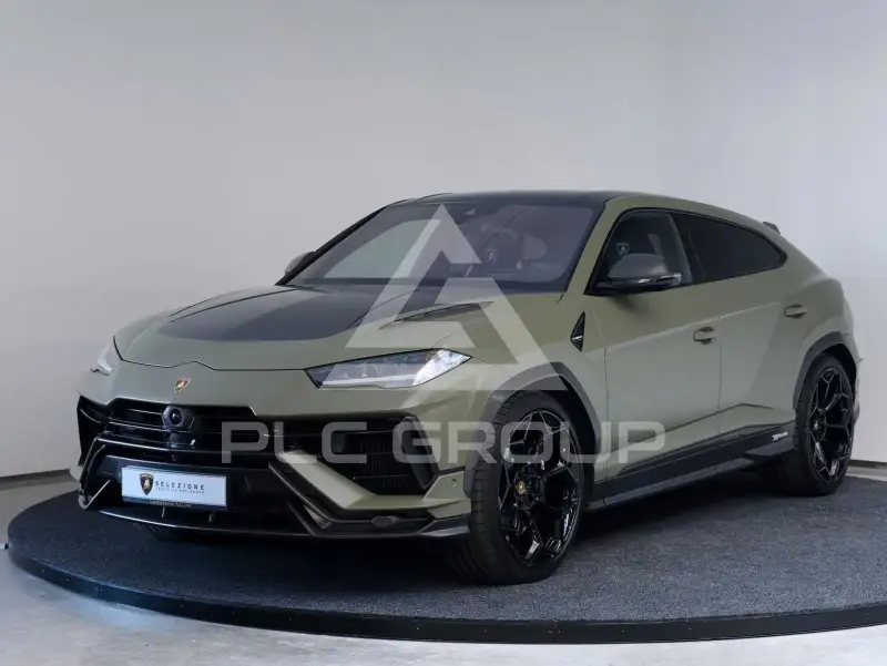 2024 Lamborghini Urus