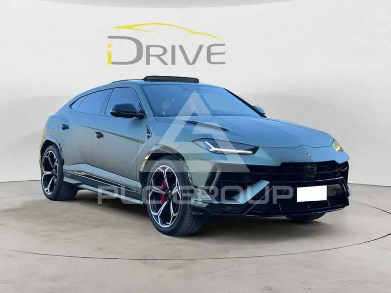 2024 Lamborghini Urus