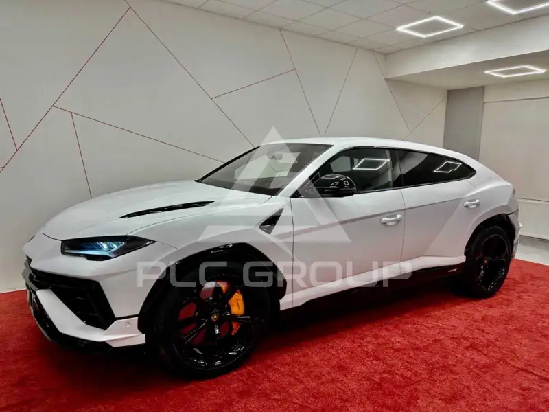 2024 Lamborghini Urus