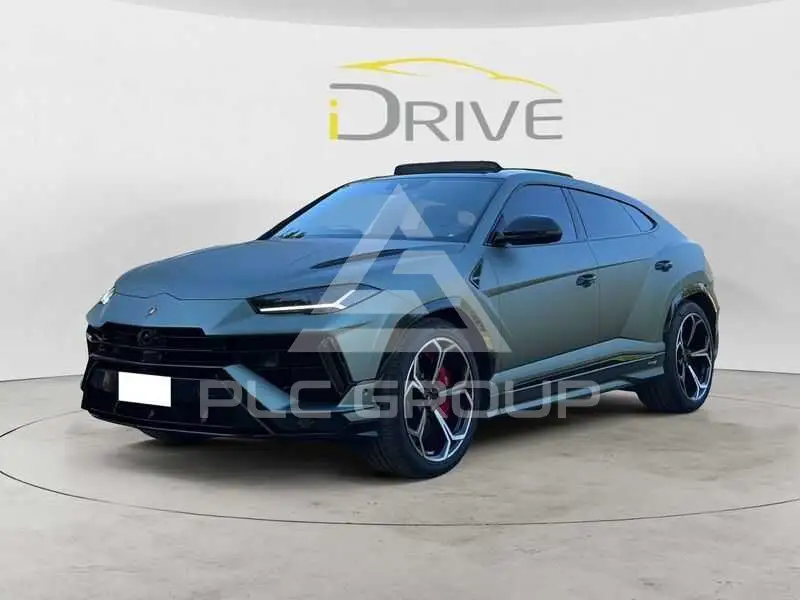 2024 Lamborghini Urus