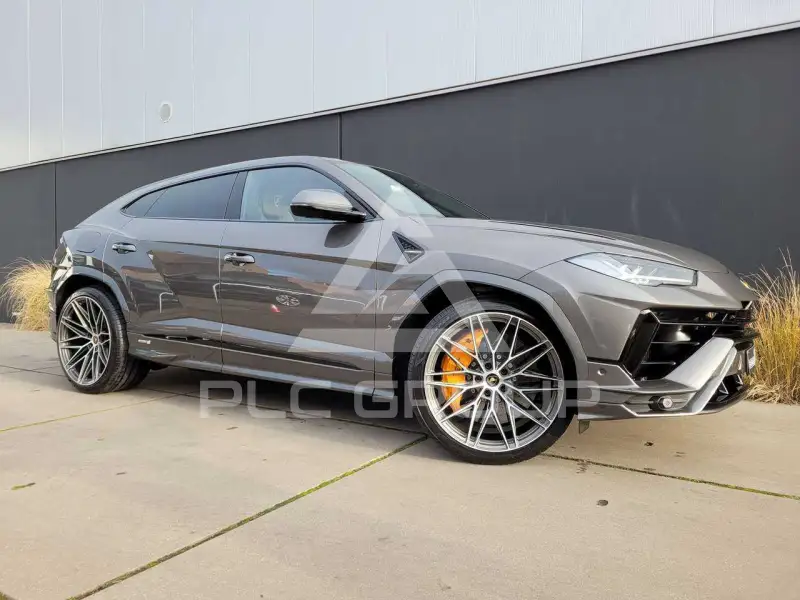 2024 Lamborghini Urus
