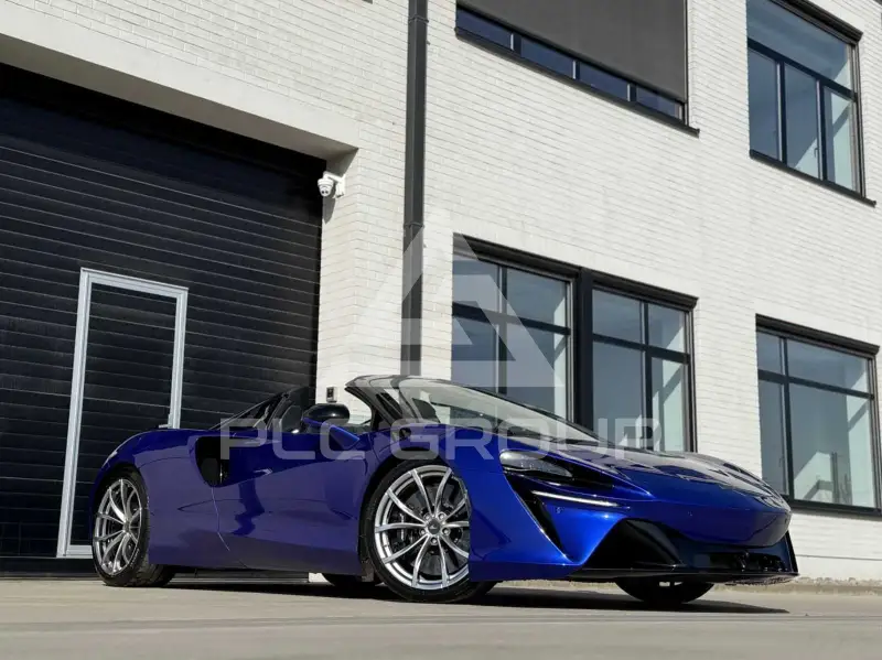 2024 McLaren ARTURA