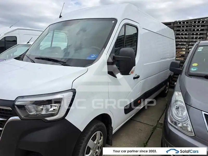 2024 Renault Master