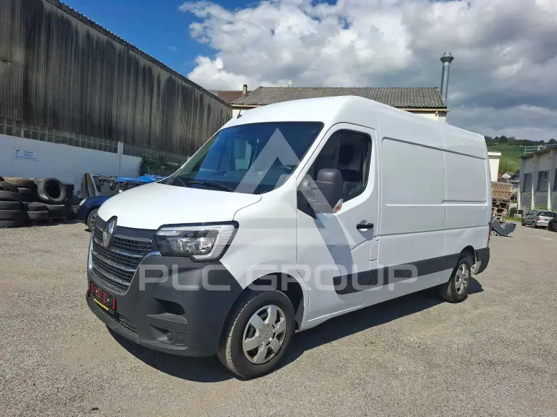 2024 Renault Master