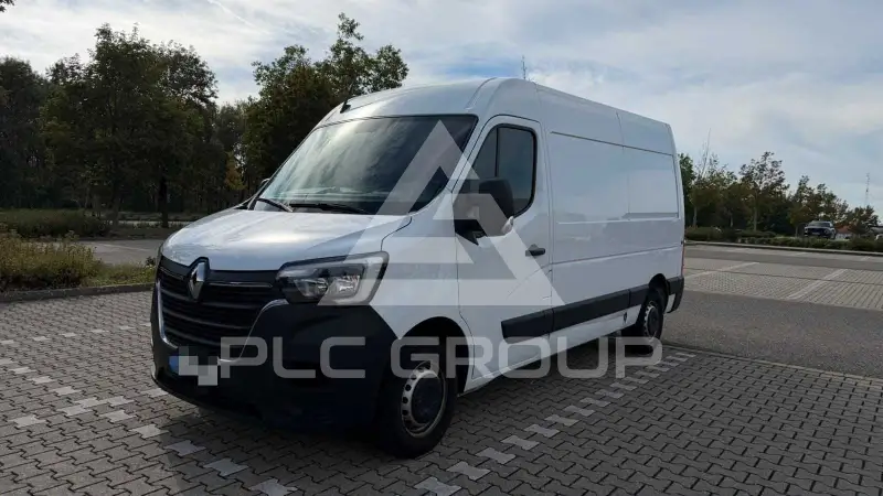 2024 Renault Master