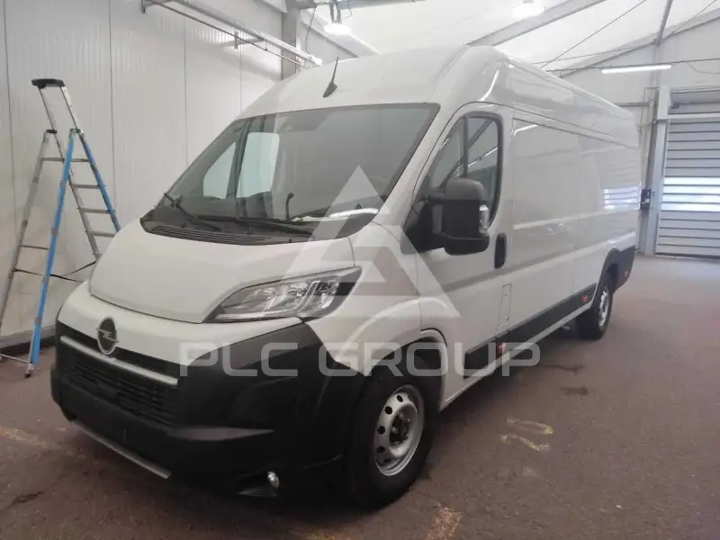 2024 Opel Movano
