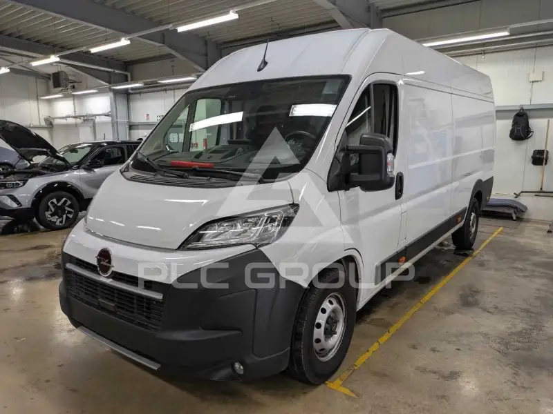2024 Opel Movano
