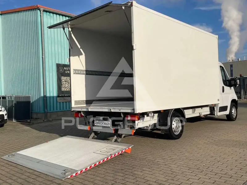 2024 Opel Movano