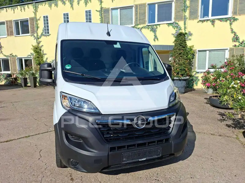 2024 Opel Movano