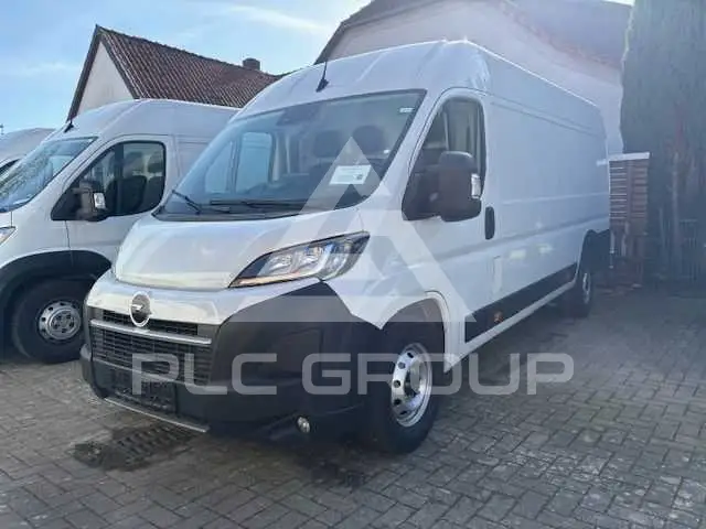 2024 Opel Movano