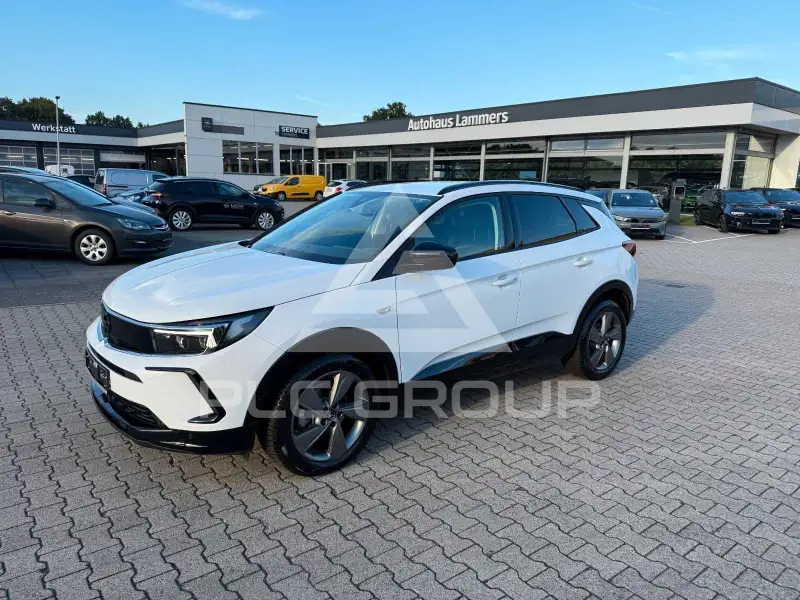 2024 Opel GrandlandX