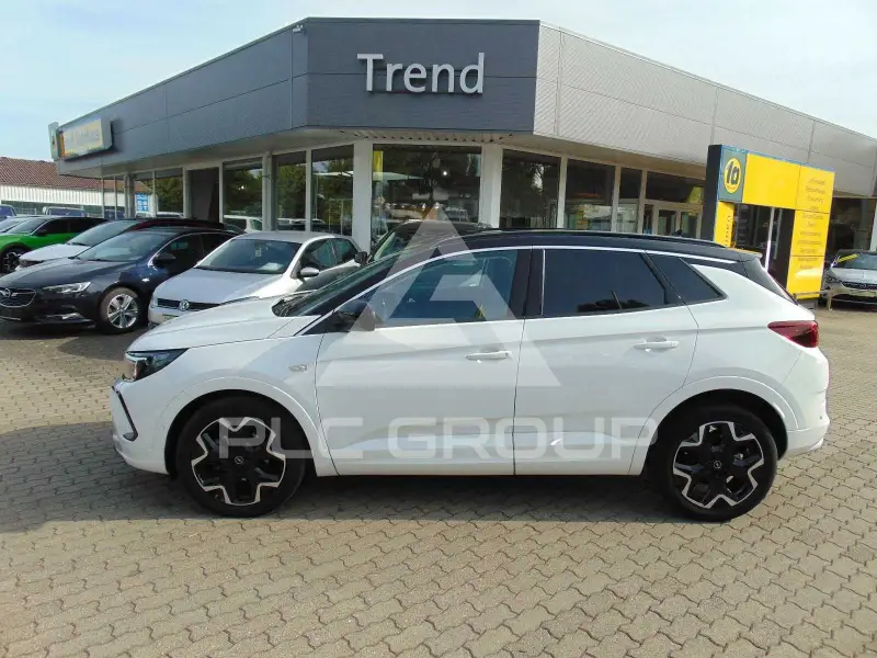 2024 Opel GrandlandX