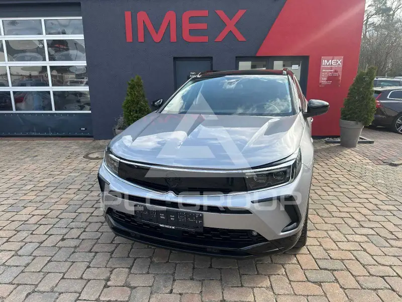 2024 Opel GrandlandX