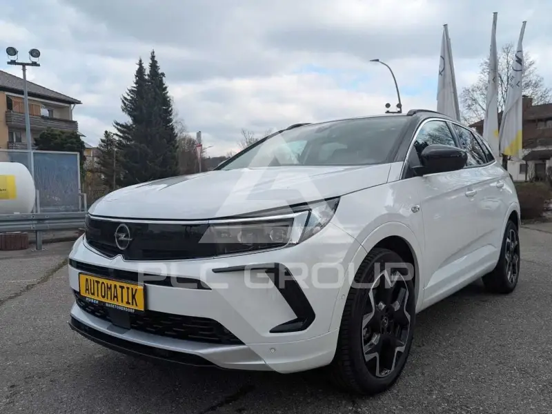 2024 Opel GrandlandX