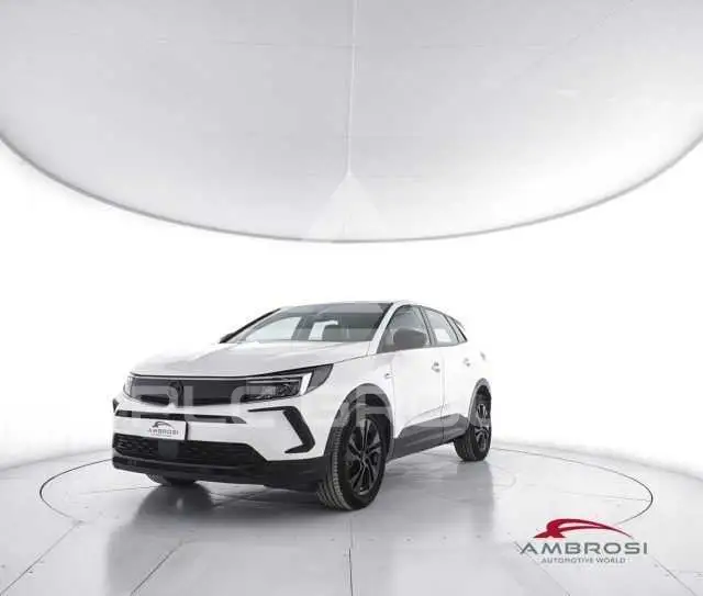 2024 Opel GrandlandX