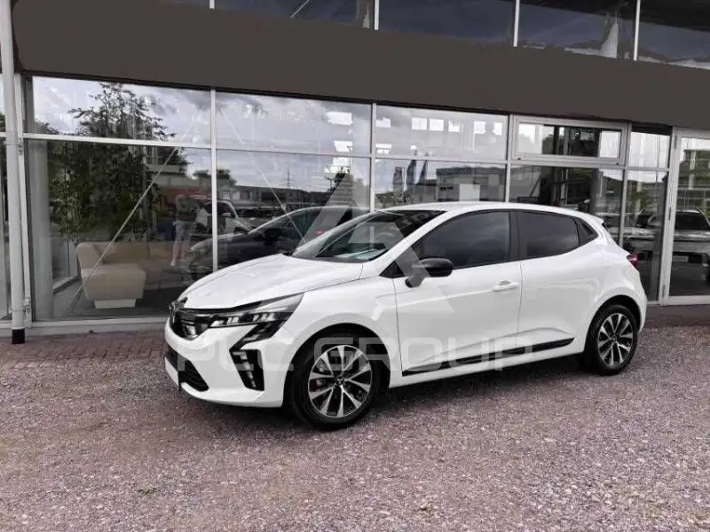 2025 Mitsubishi Colt