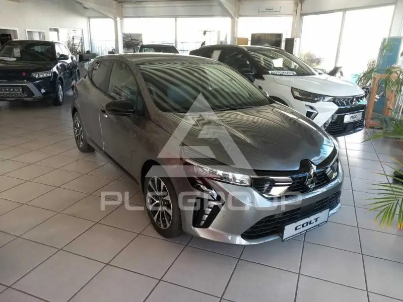 2025 Mitsubishi Colt