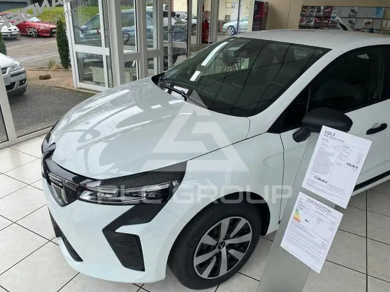 2025 Mitsubishi Colt