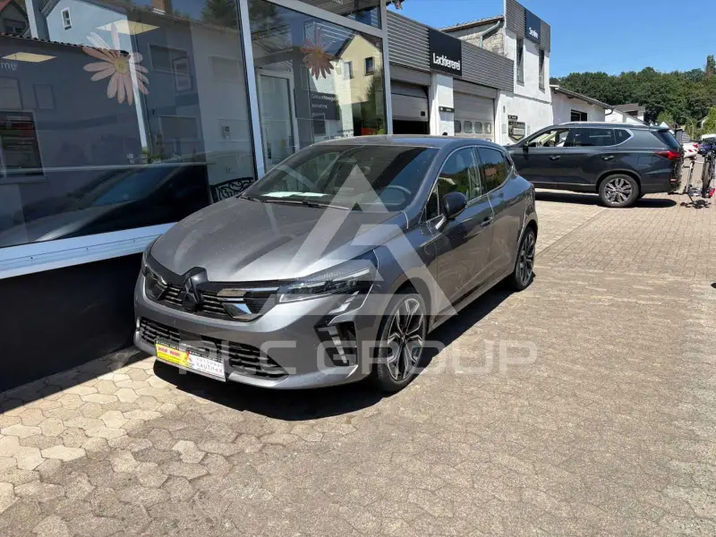 2025 Mitsubishi Colt