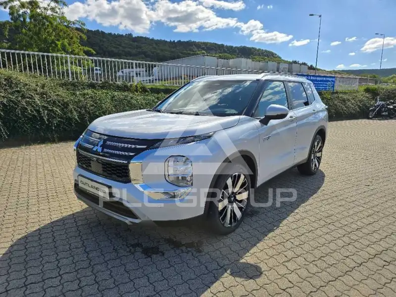 2025 Mitsubishi OUTLANDER