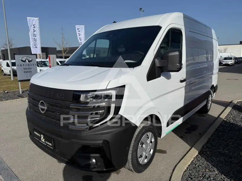2025 Nissan Interstar