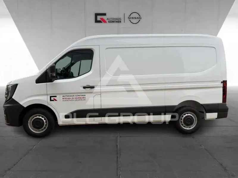 2025 Nissan Interstar