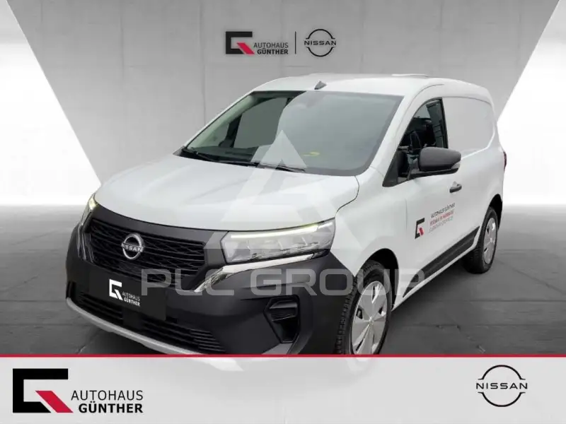 2025 Nissan TOWNSTAR
