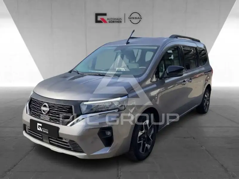 2025 Nissan TOWNSTAR