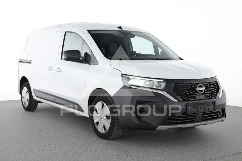 2025 Nissan TOWNSTAR
