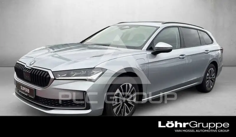 2025 Skoda Superb