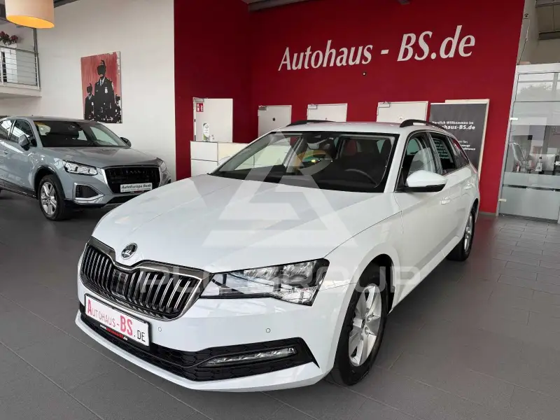 2025 Skoda Superb