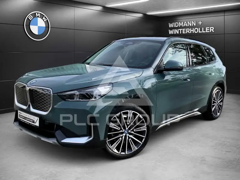 2025 BMW iX