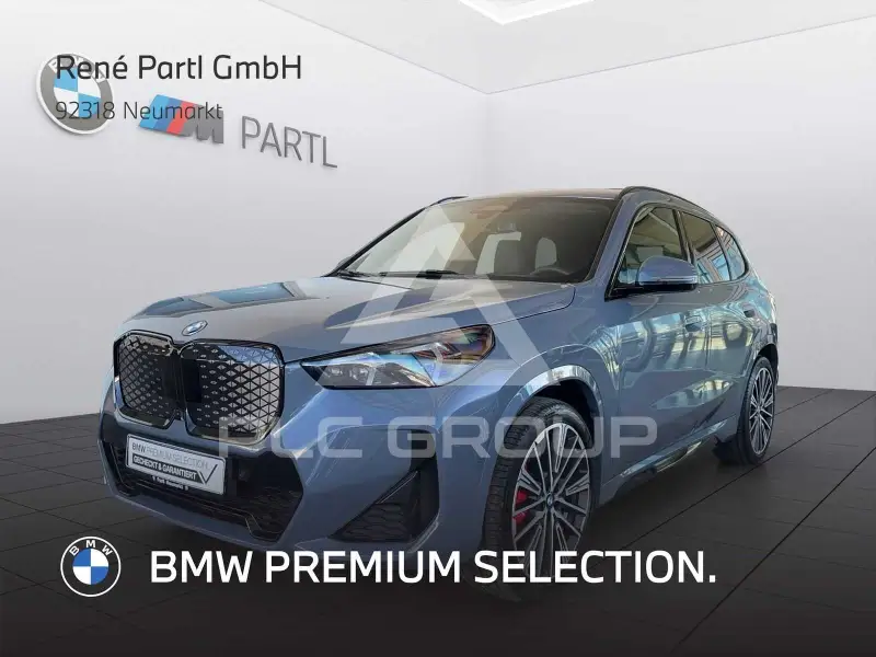 2025 BMW iX