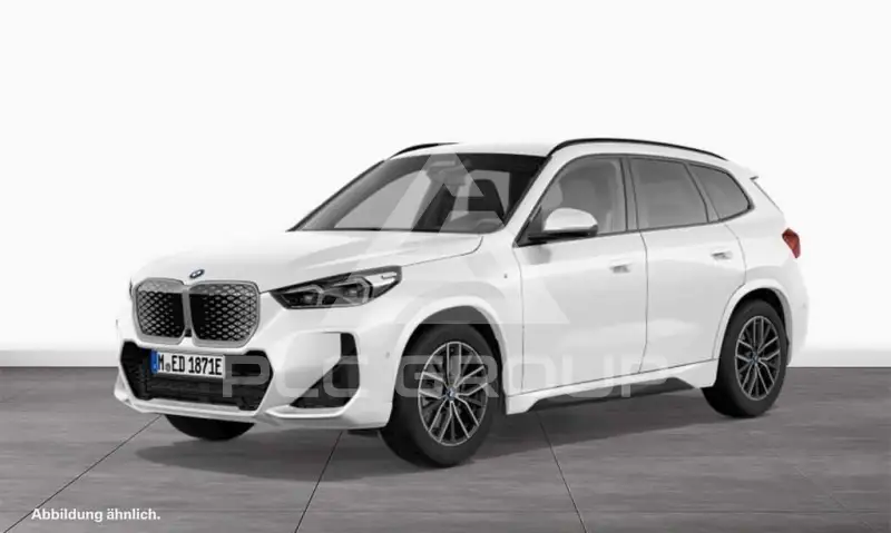 2025 BMW iX