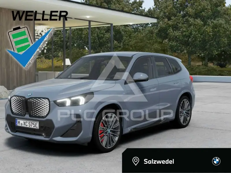 2025 BMW iX