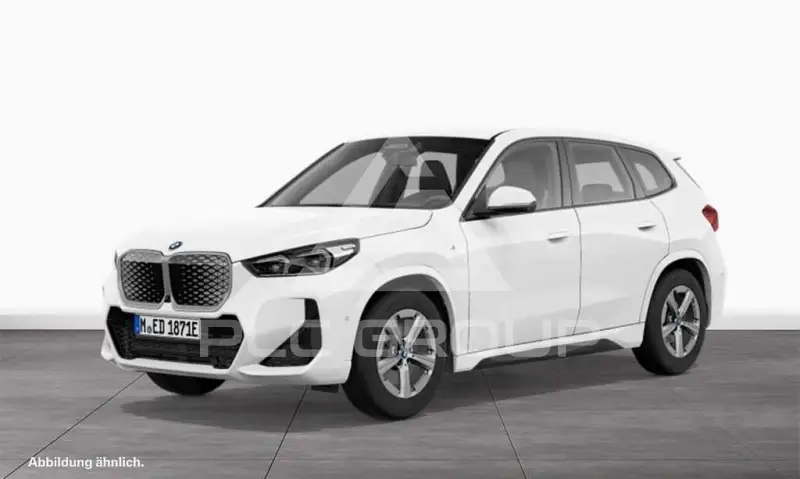 2025 BMW iX
