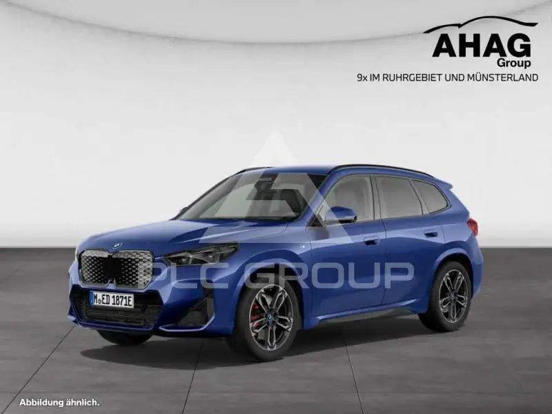 2025 BMW iX