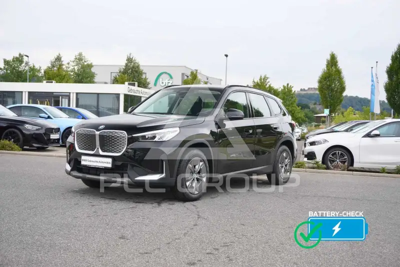 2025 BMW iX