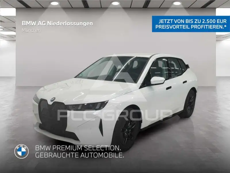 2025 BMW iX