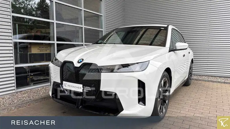 2025 BMW iX
