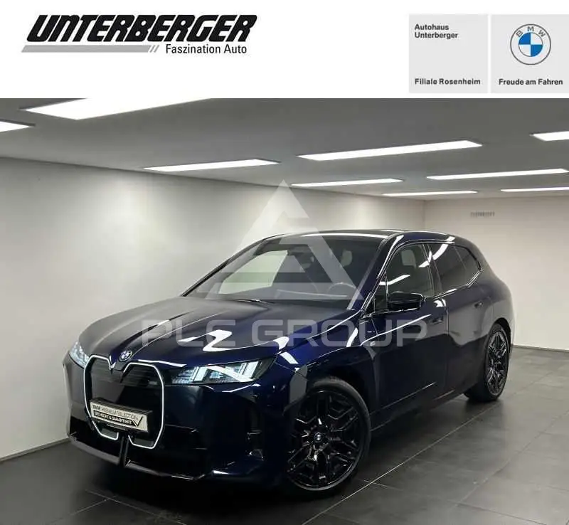 2025 BMW iX