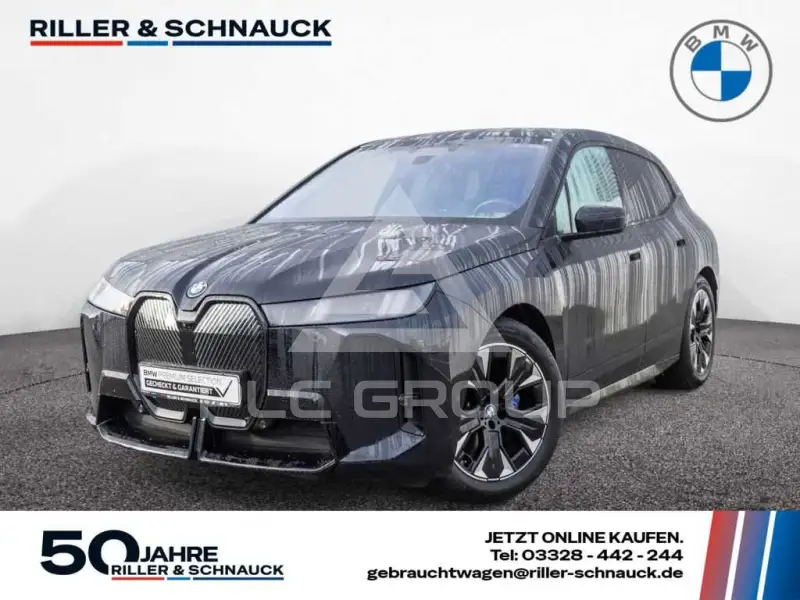 2025 BMW iX