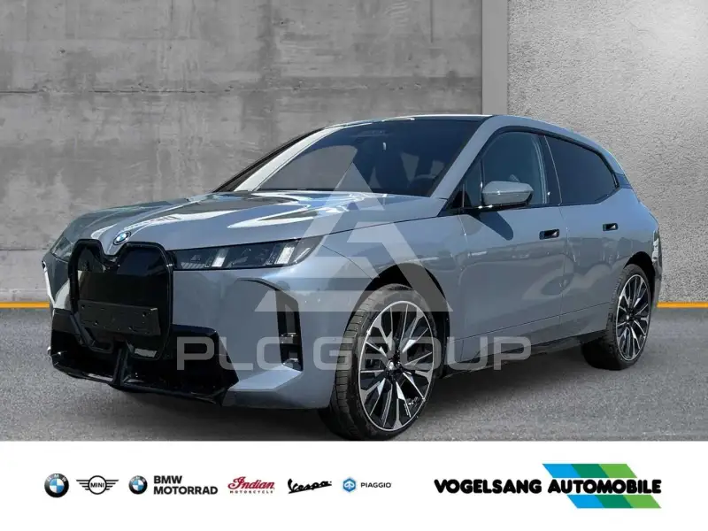 2025 BMW iX