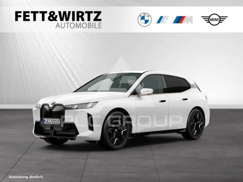 2025 BMW iX