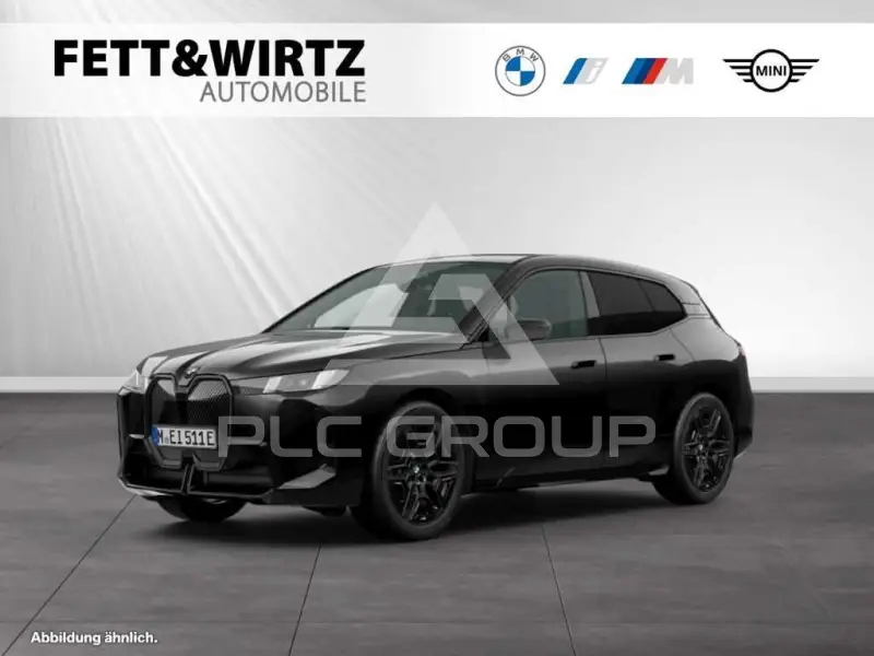 2025 BMW iX