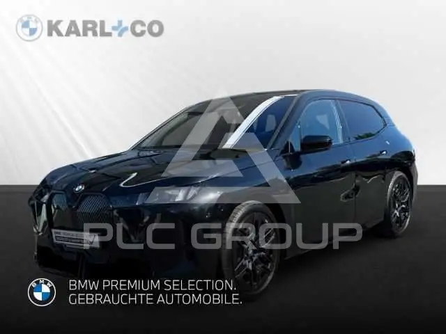 2025 BMW iX