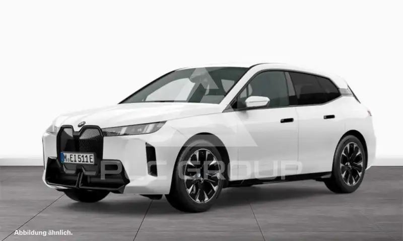 2025 BMW iX