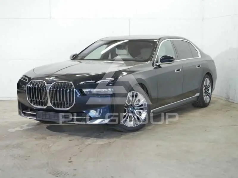 2025 BMW I7